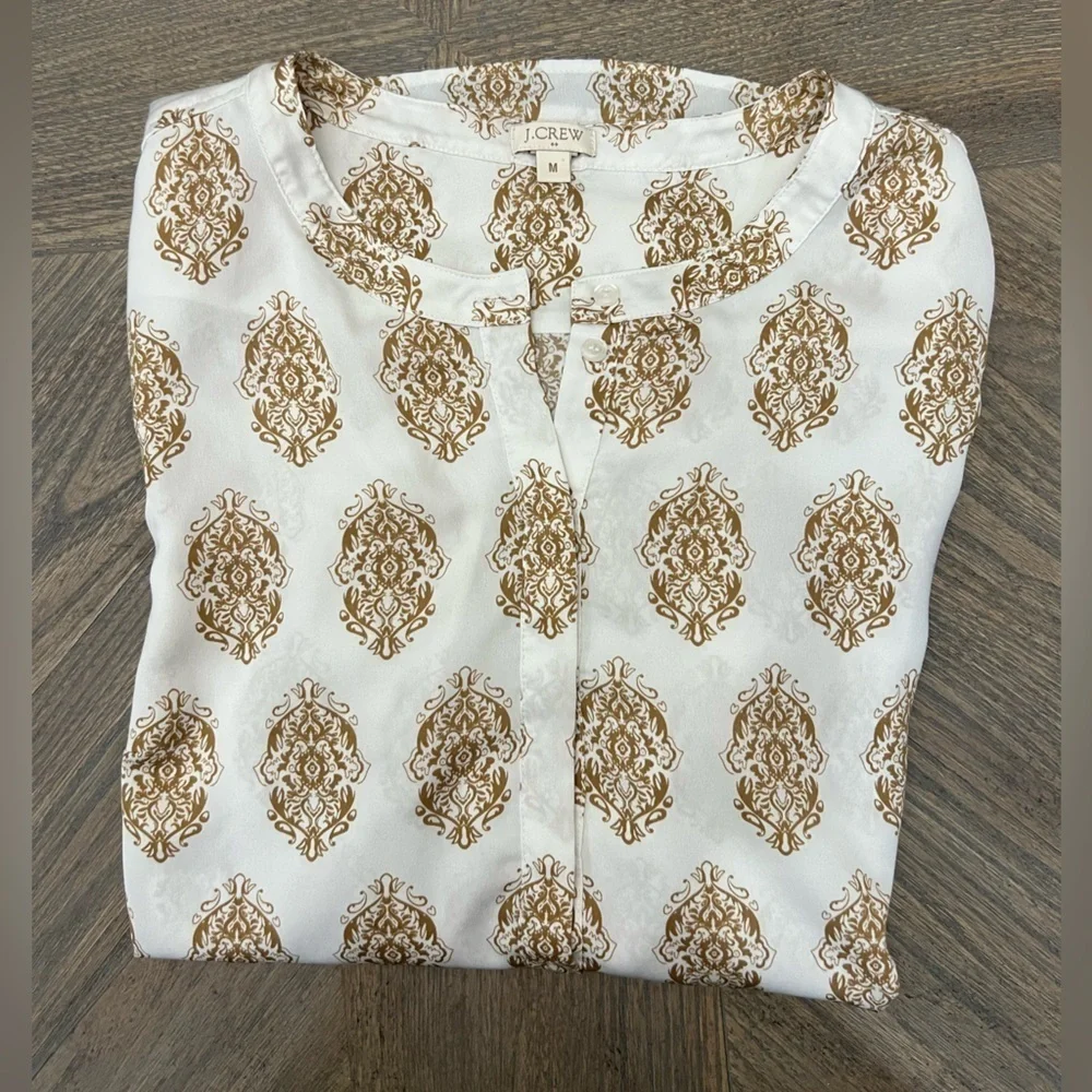 Elegant White and Gold Patterned Women's Top
